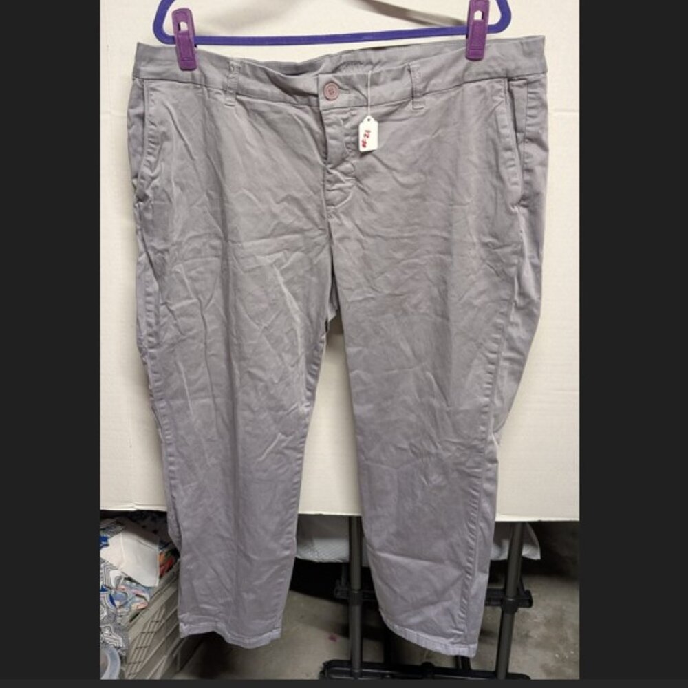 🩶 Kut from the Kloth Gray Pants – Size 20W
